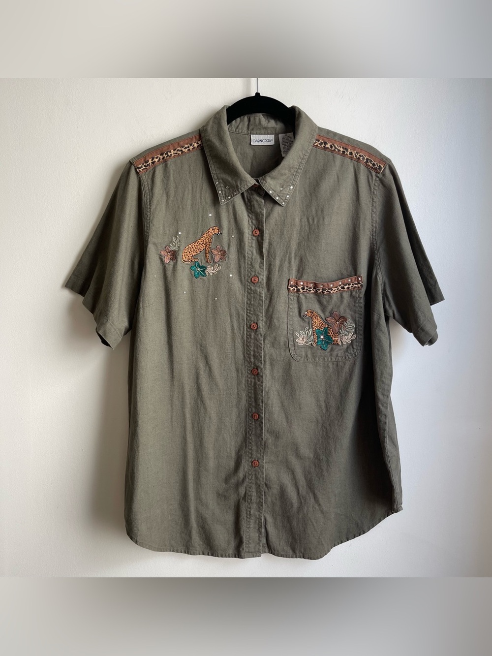 Vintage Cabin Creek Linen Safari Shirt Cats Cheetah Embroidered Rhinestones 1X